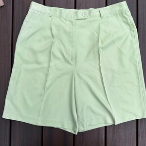 “EP Pro Light Green Golf Shorts - Size 12”